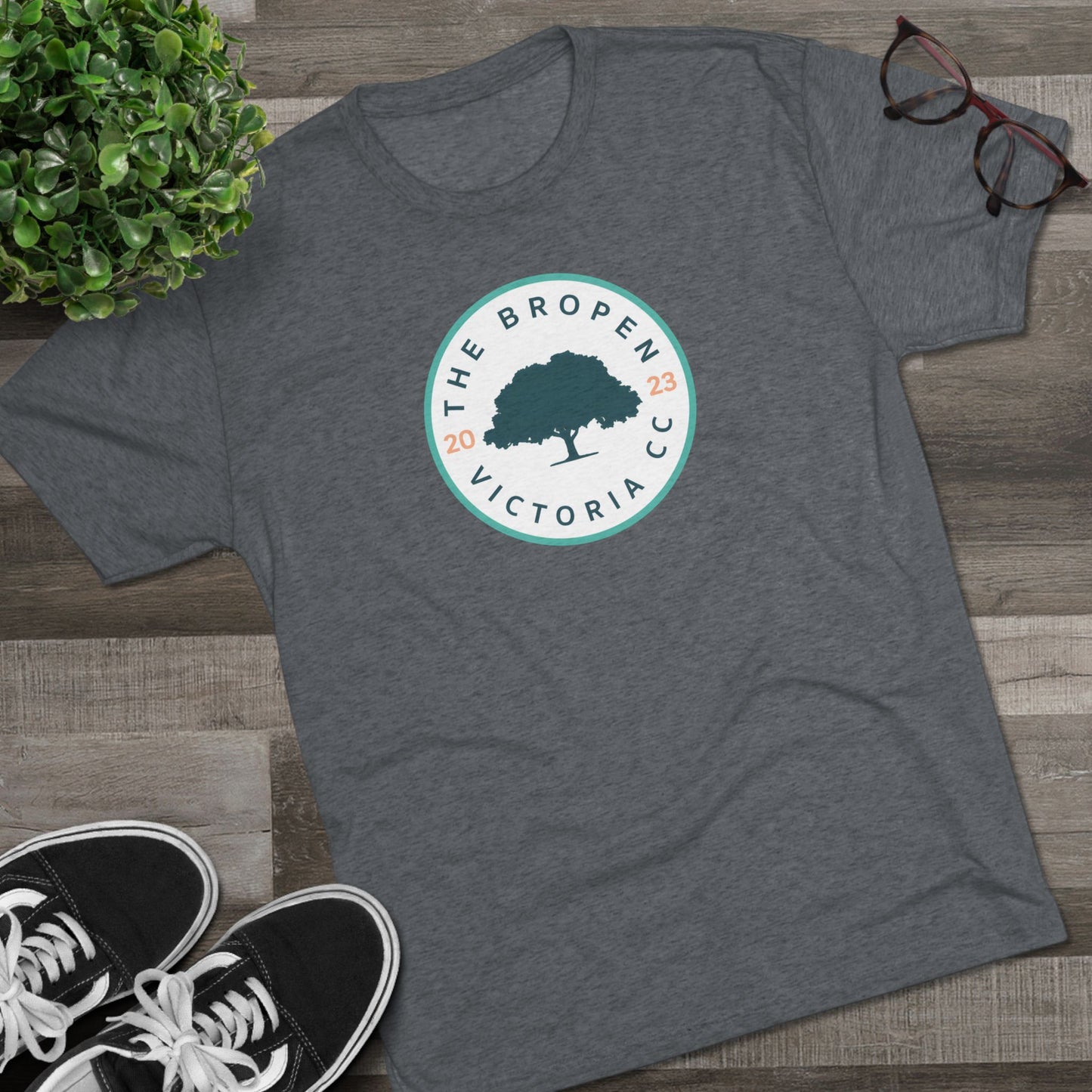 Victoria T-Shirt