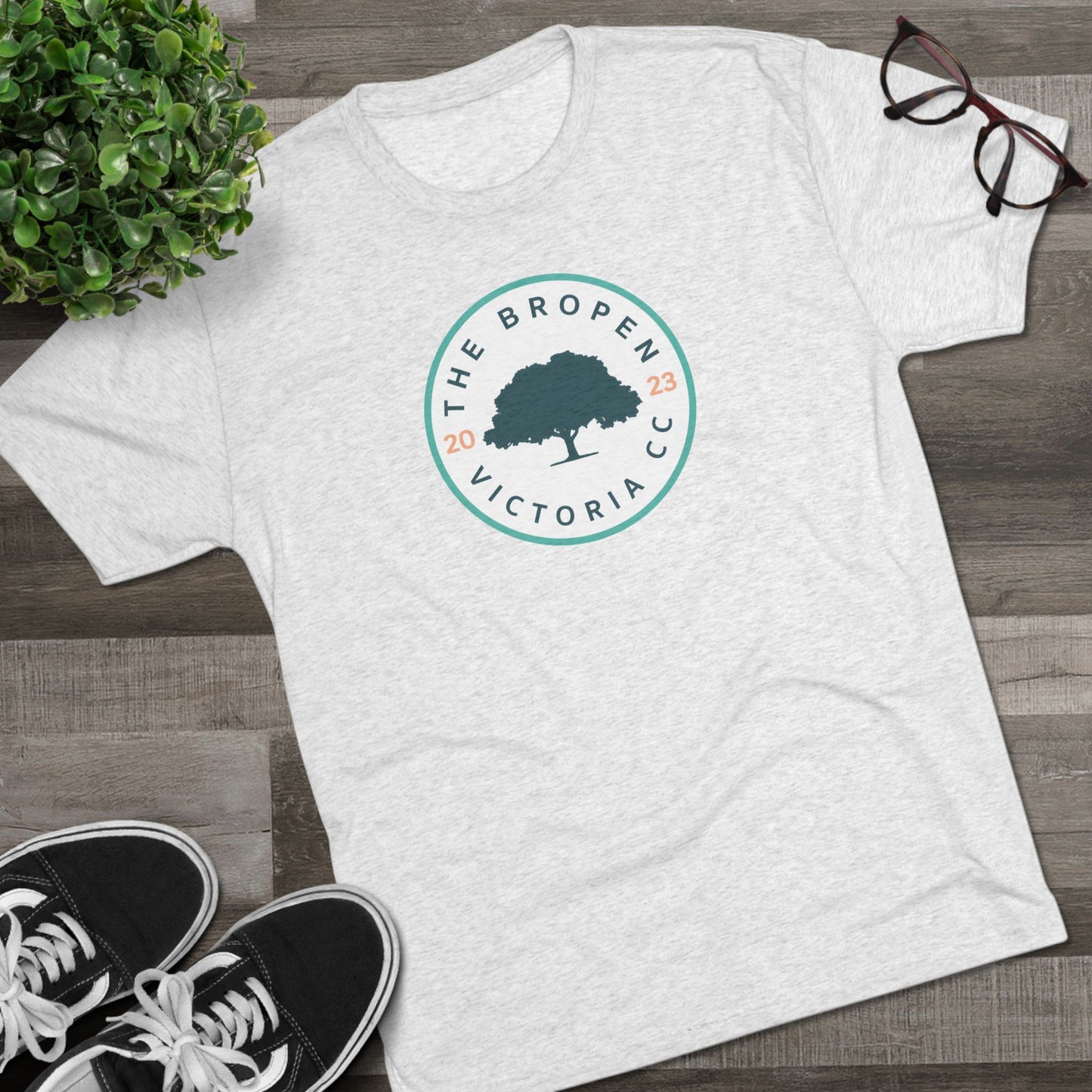 Victoria T-Shirt
