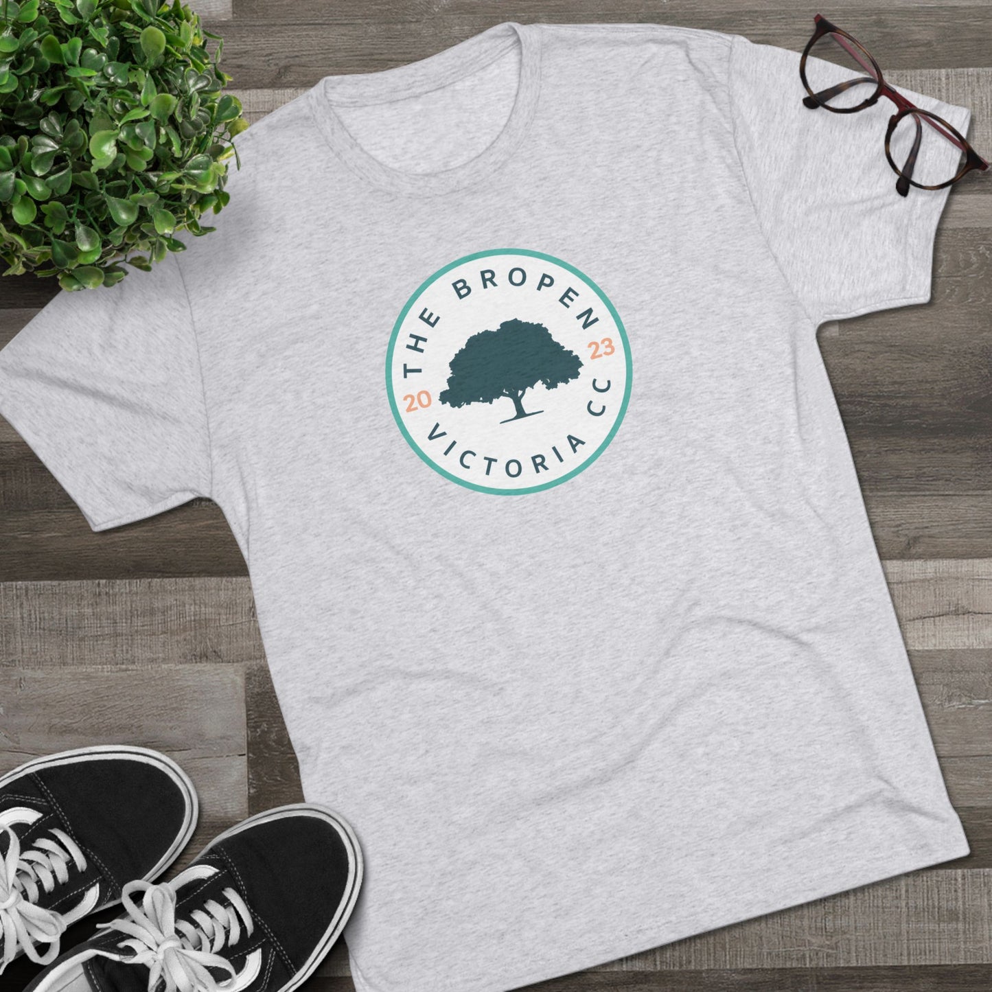 Victoria T-Shirt